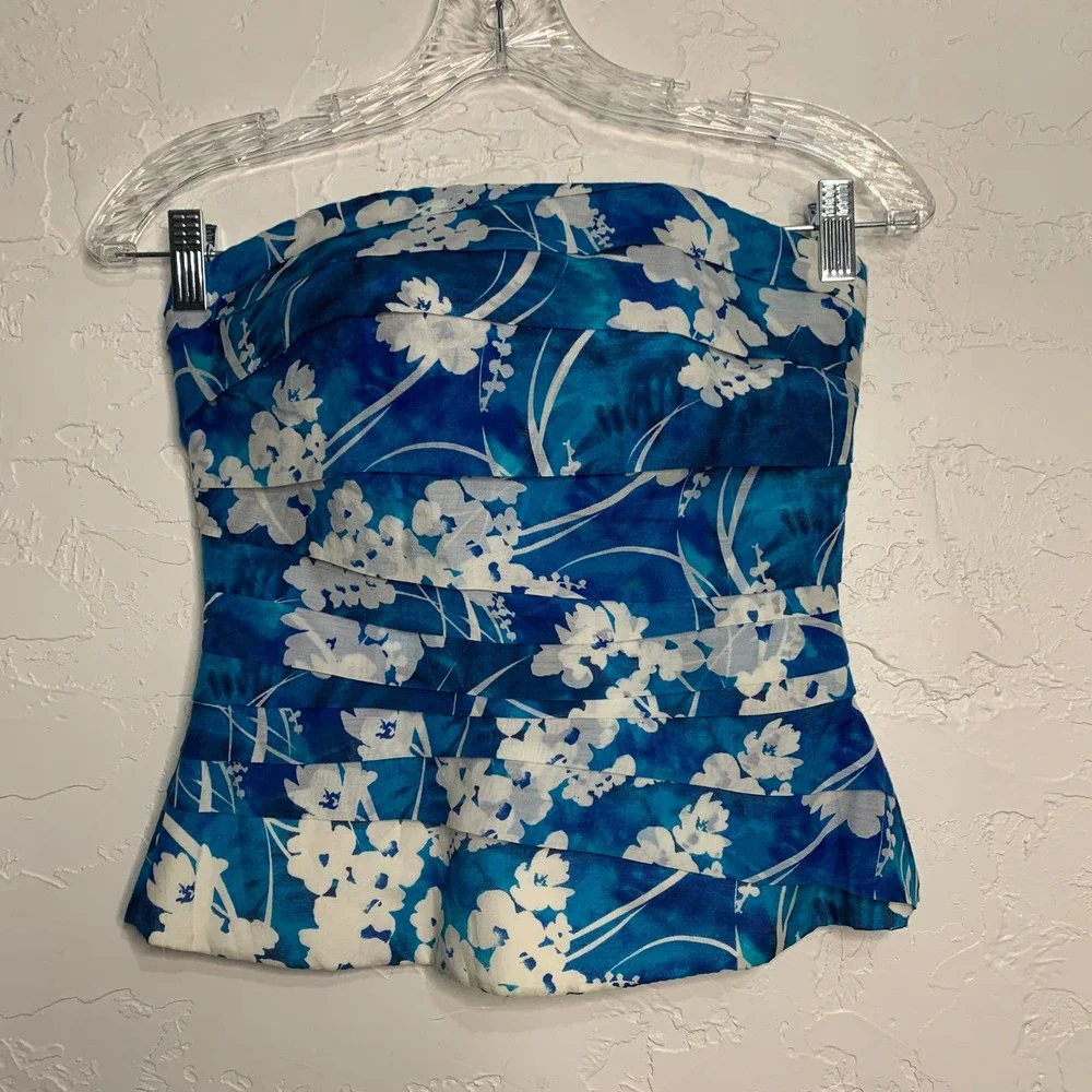 White House Black Market Blue Flower Silk Blend Strapless Top Women's Size 0